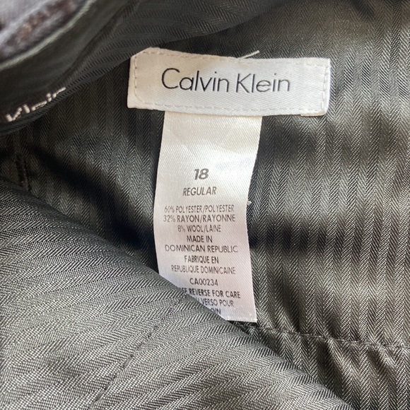 Calvin Klein boys dress pants in charcoal grey - Picture 4 of 5